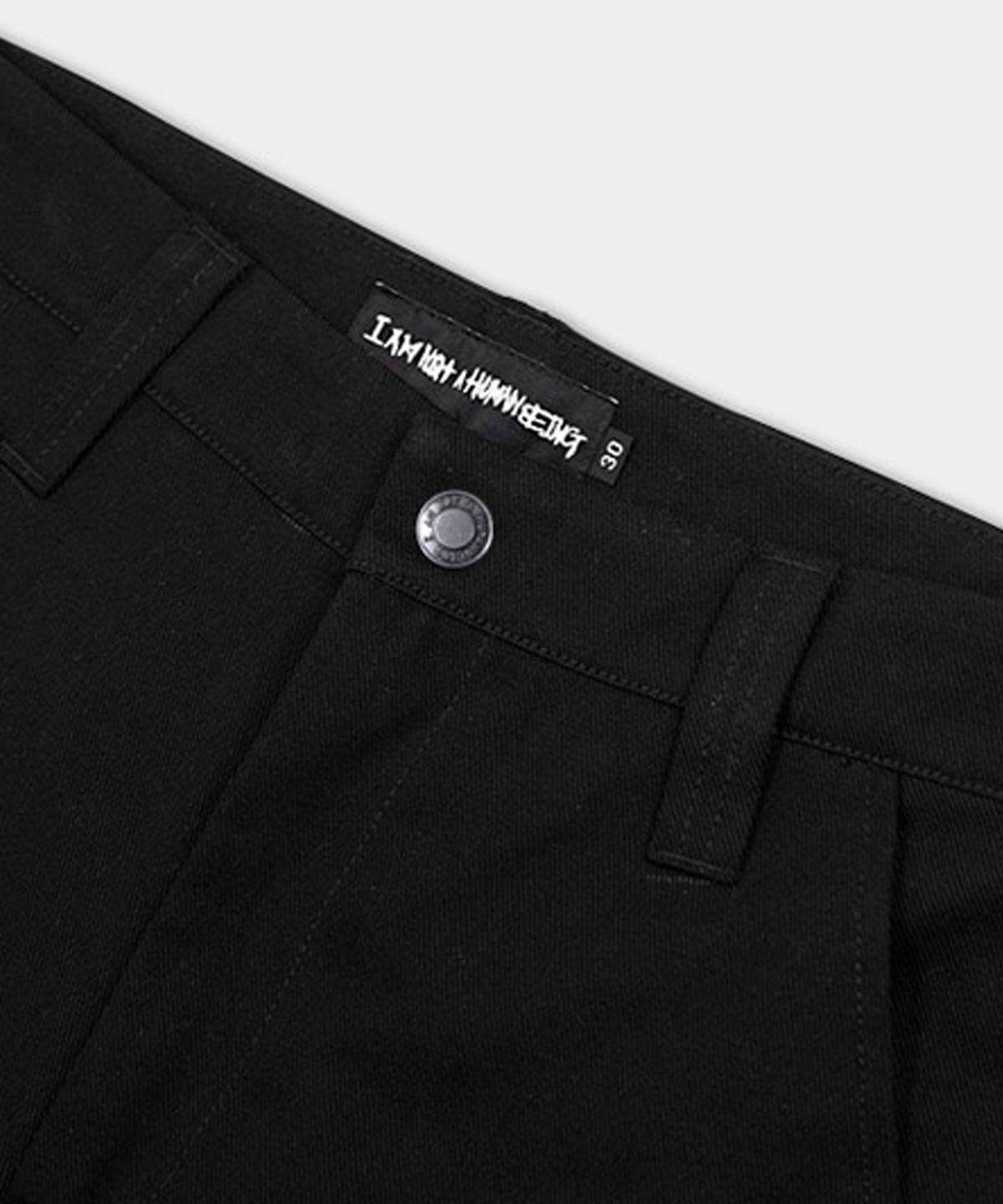 아임낫어휴먼비잉(I AM NOT A HUMAN BEING) POCKET DETAIL JEANS - BLACK