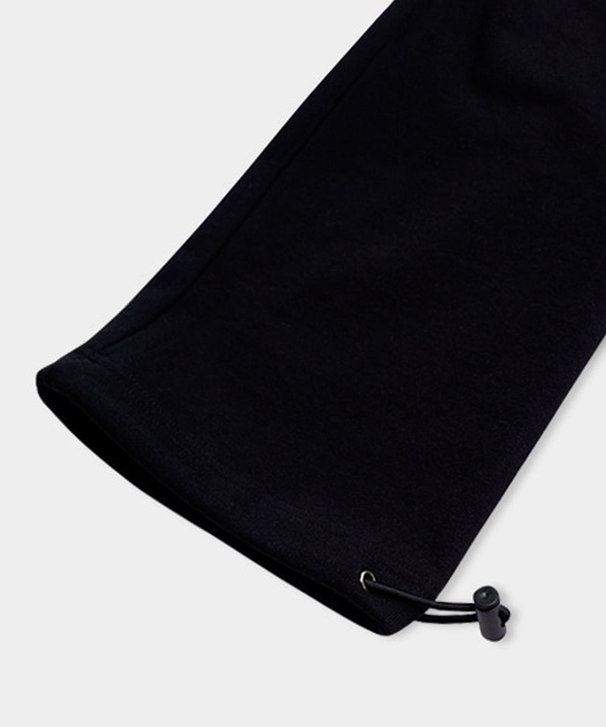 아임낫어휴먼비잉(I AM NOT A HUMAN BEING) POCKET DETAIL SWEATPANTS - BLACK