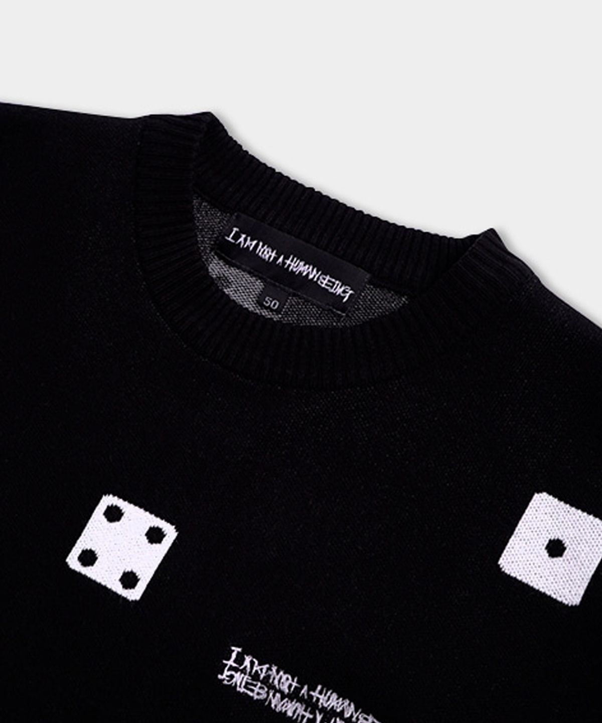 아임낫어휴먼비잉(I AM NOT A HUMAN BEING) DICE KNIT - BLACK