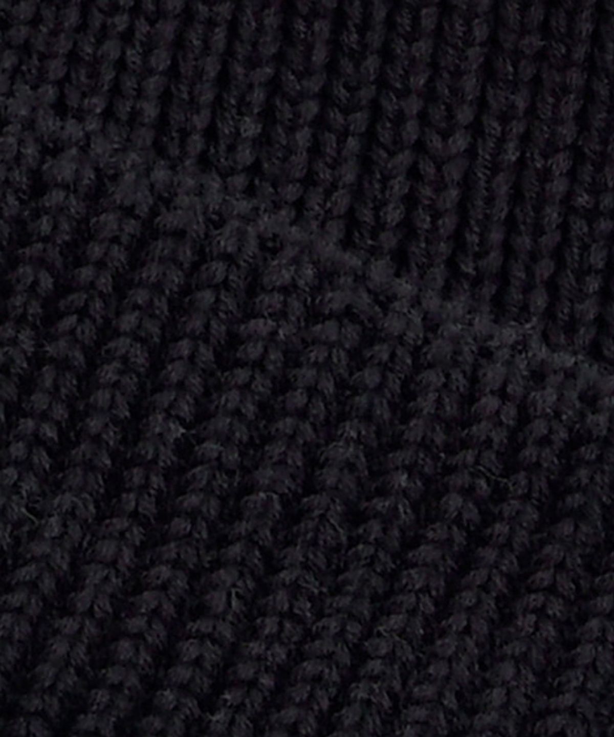 아임낫어휴먼비잉(I AM NOT A HUMAN BEING) BASIC LOGO BEANIE - BLACK