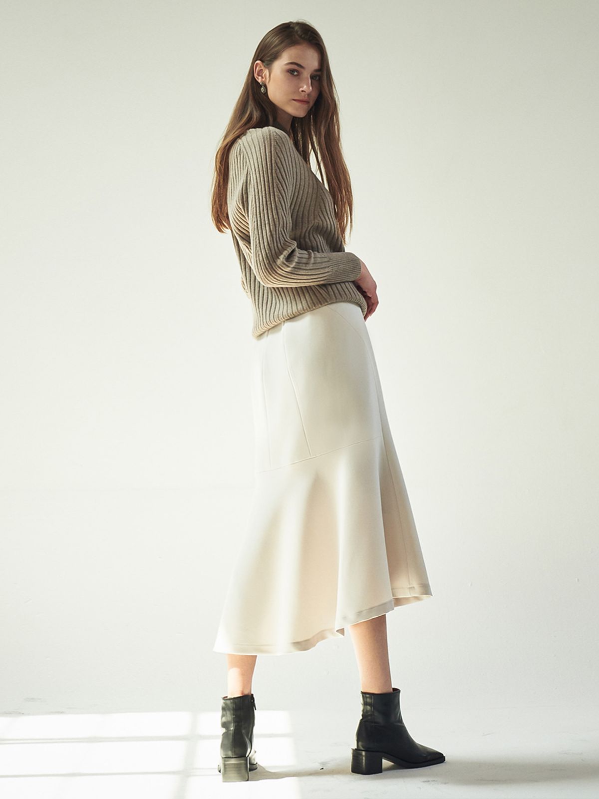 아쿠드(ACUD) MERMAID LINE FLARED SKIRT_L.GREY