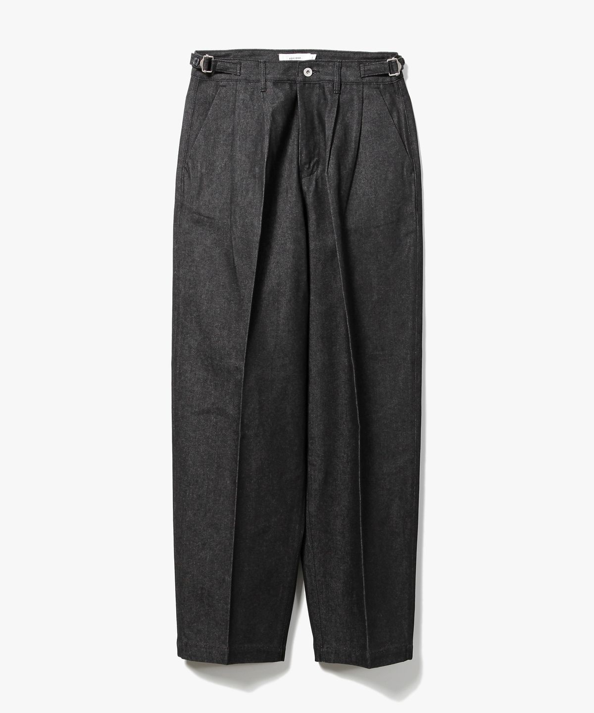 제로(XERO) Fixed Two Tuck Denim Pants [Black]