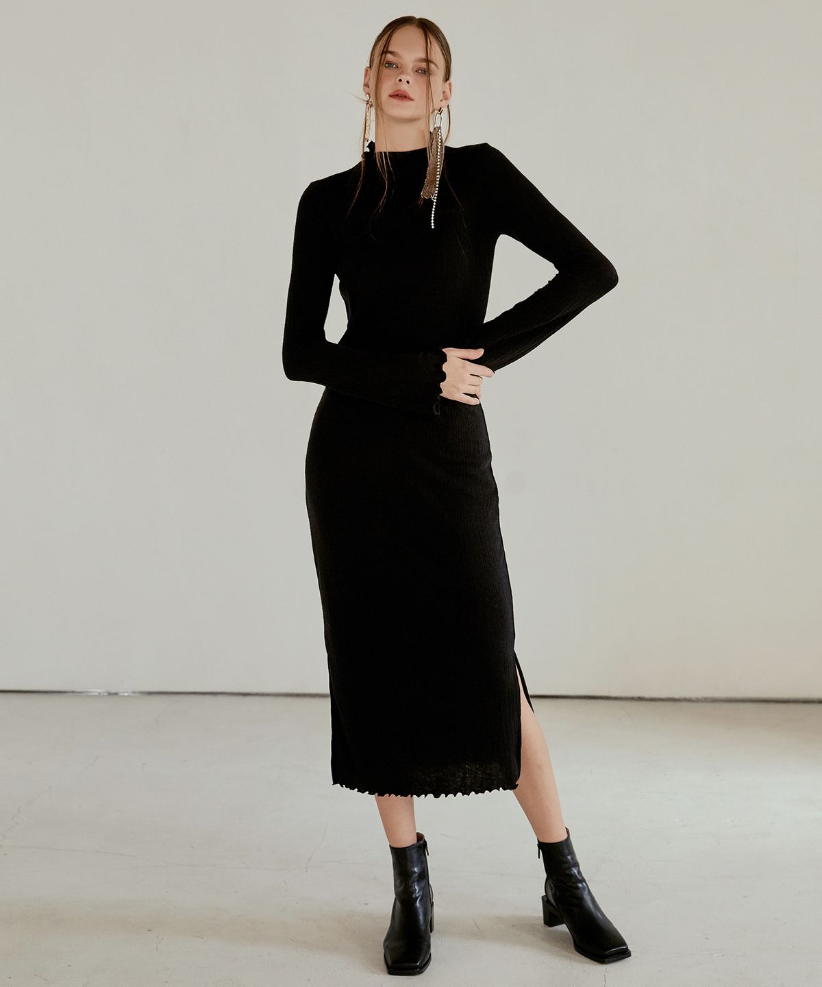 에트몽(ETMON) Layered Slim Long Dress  Black