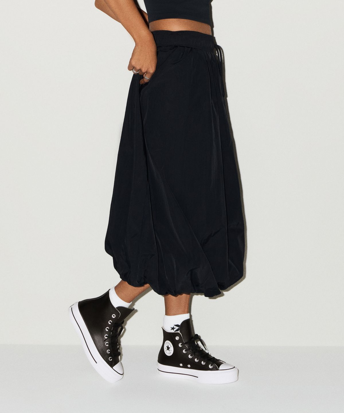 컨버스(CONVERSE) 척테일러 올스타 리프트 클린 레더 블랙 561675C