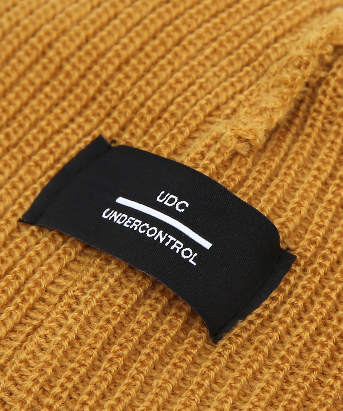 언더컨트롤(UNDERCONTROL) 루즈핏 비니 BEANIE / LONG TAIL / BOX LOGO / D MUSTARD