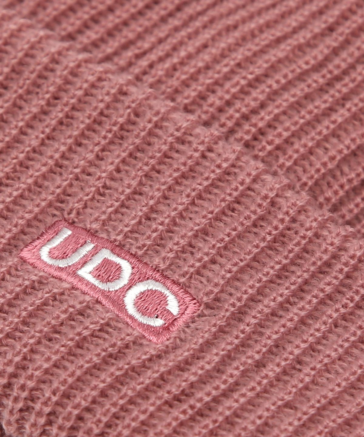 언더컨트롤(UNDERCONTROL) 루즈핏 비니 BEANIE / LONG TAIL / BOX LOGO / I PINK