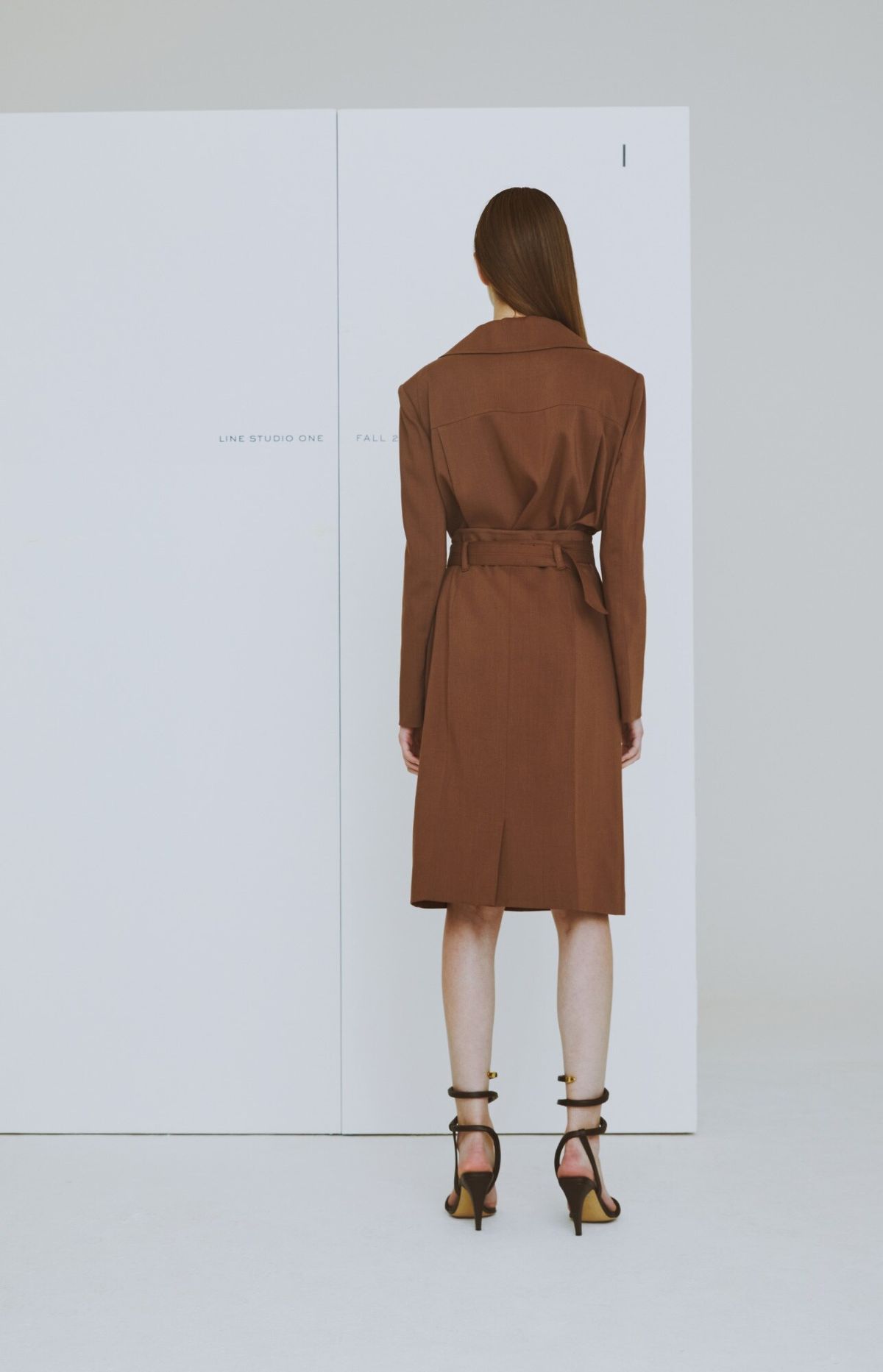 라인 스튜디오 원(LINE STUDIO ONE) buckle strap skirt JWSKKI0100