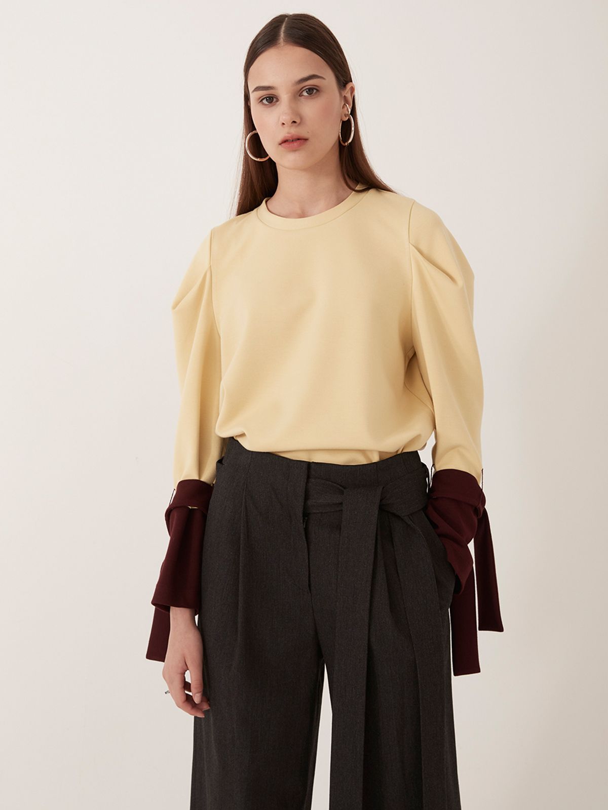 르이엘(LE YIEL) Tuck Detail Long Pants_Melange Grey 턱 디테일 롱 팬츠_멜란지 그레이