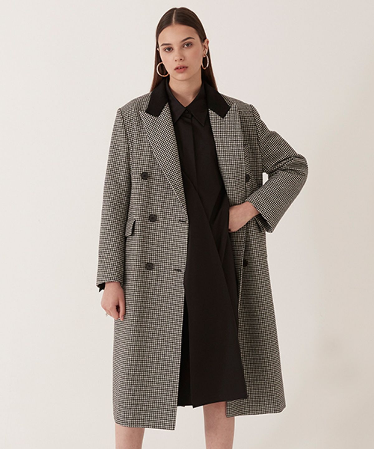 르이엘(LE YIEL) Peaked Lapel Long Jacket 피크드 라펠 롱 자켓