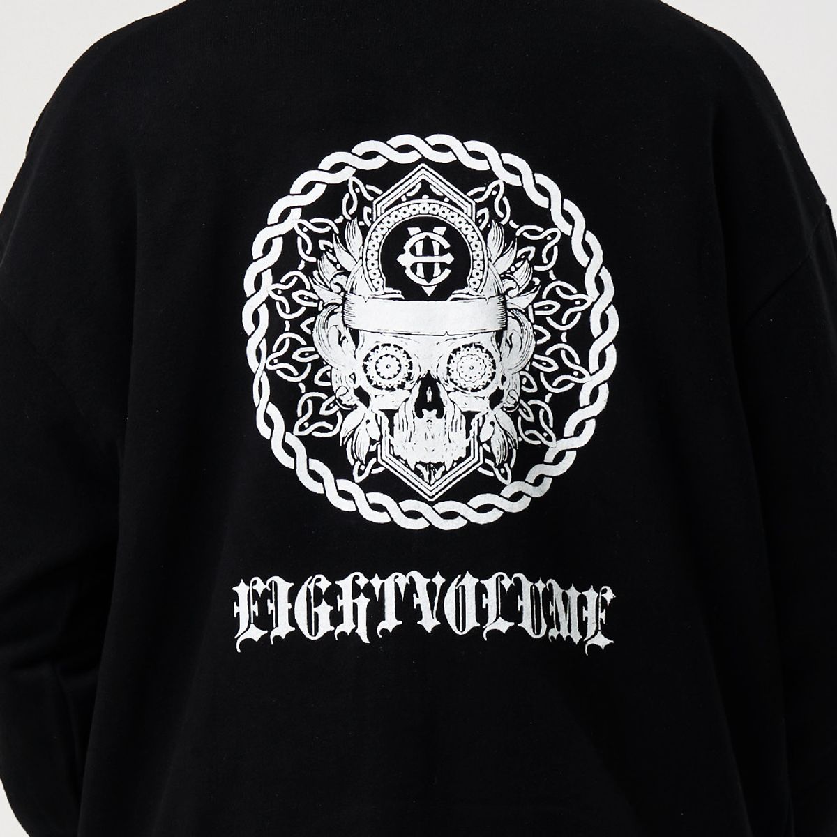 에잇볼륨(EIGHTVOLUME) EV 만달라 스컬 후드 집업
