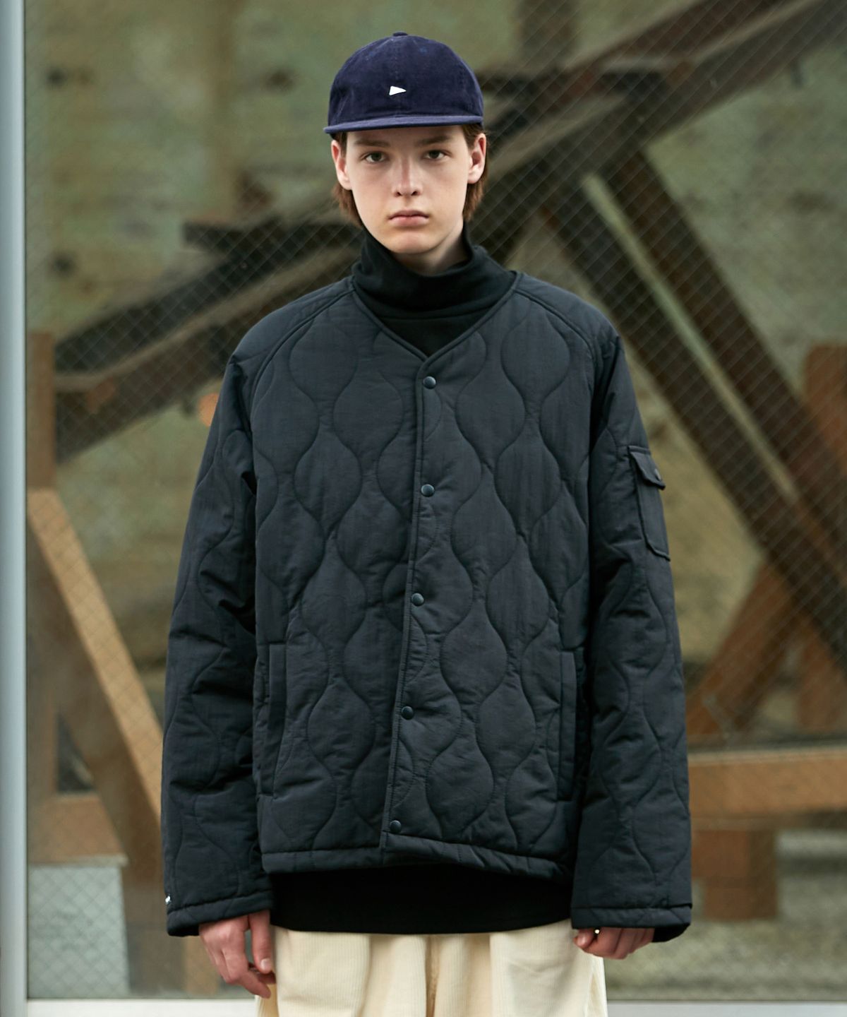 미니멀프로젝트(MINIMALPROJECT) 3M 신슐레이트 퀼팅 경량패딩 MJK106 [BLACK]