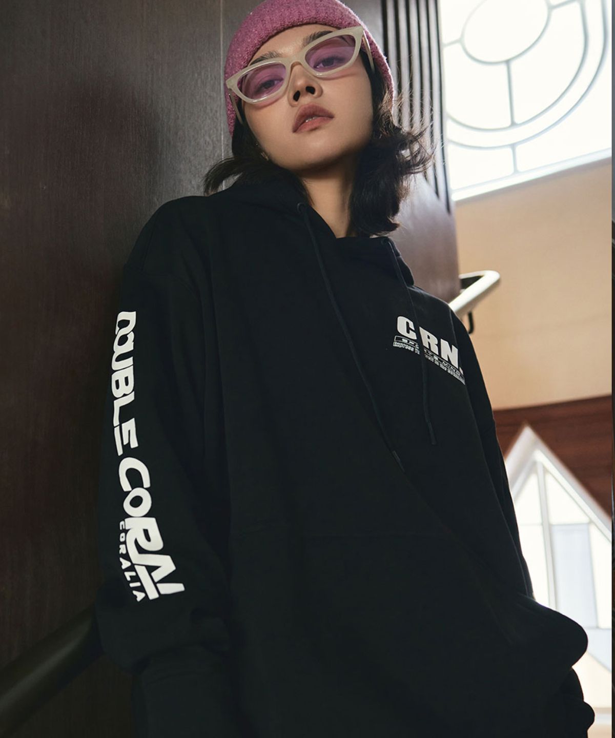 코랄리안(CORALIAN) 더블로고 풀오버 기모 후디 블랙