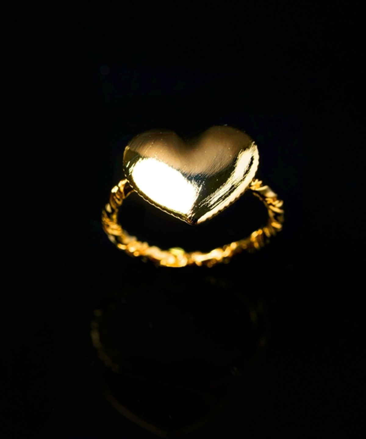 봉보(BONBEAU) Vintage heart gold point  빈티지 하트 포인트 골드 꼬임 반지 Ring