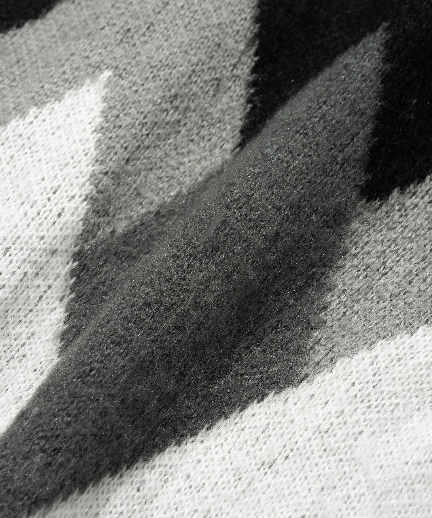 MUSINSA | KNITTED Bulky Brush Argyle Cardigan BLACK
