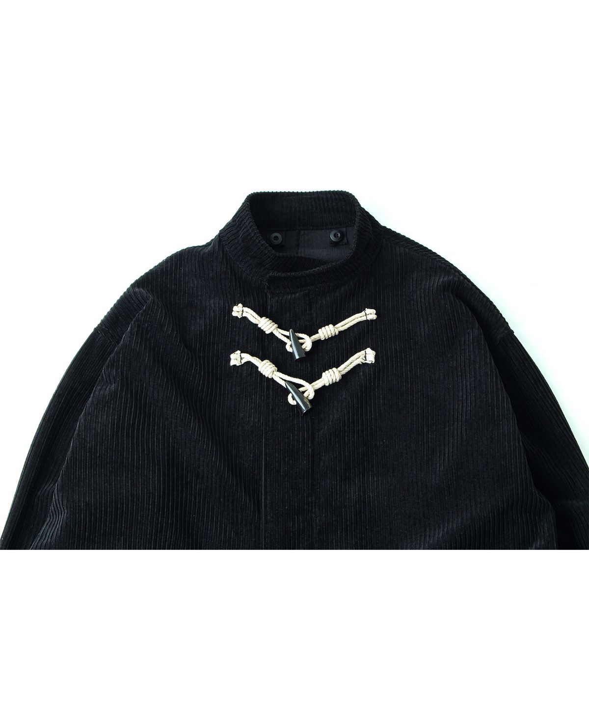 비디알(VDR) CORDUROY TOGGLE FISHTAIL PARKA [Black Night]