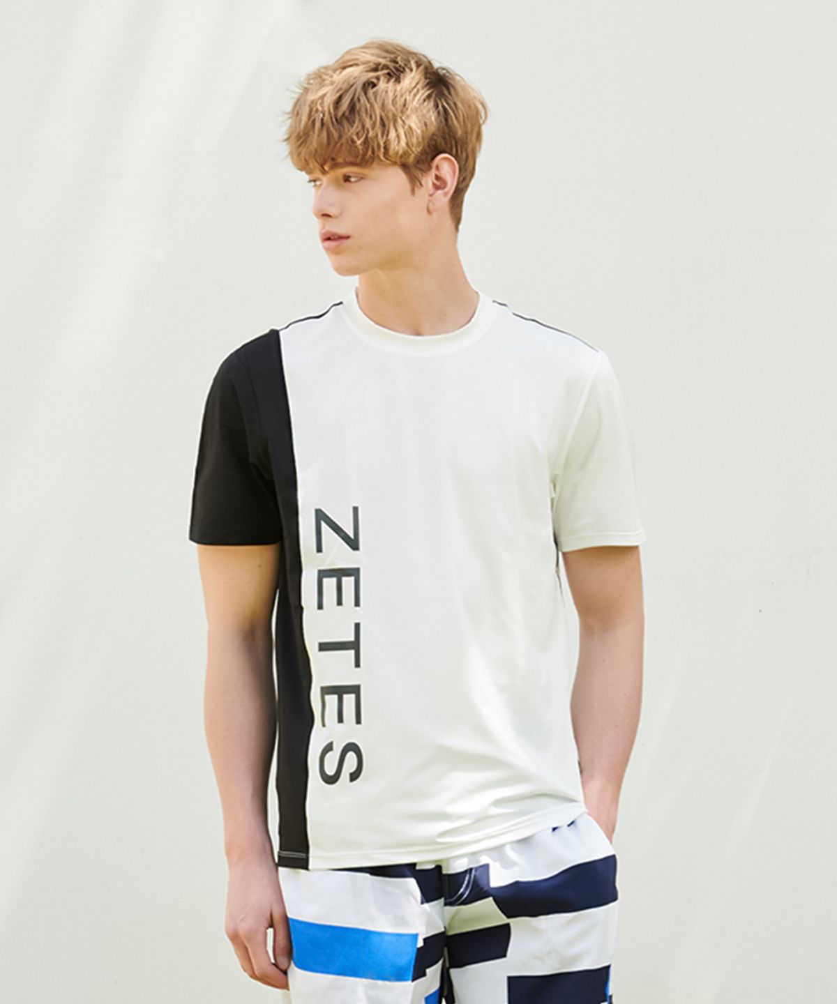 제테스(ZETES) 이지 릴렉스핏 기능성 반팔 티셔츠 래쉬가드 겸용 화이트