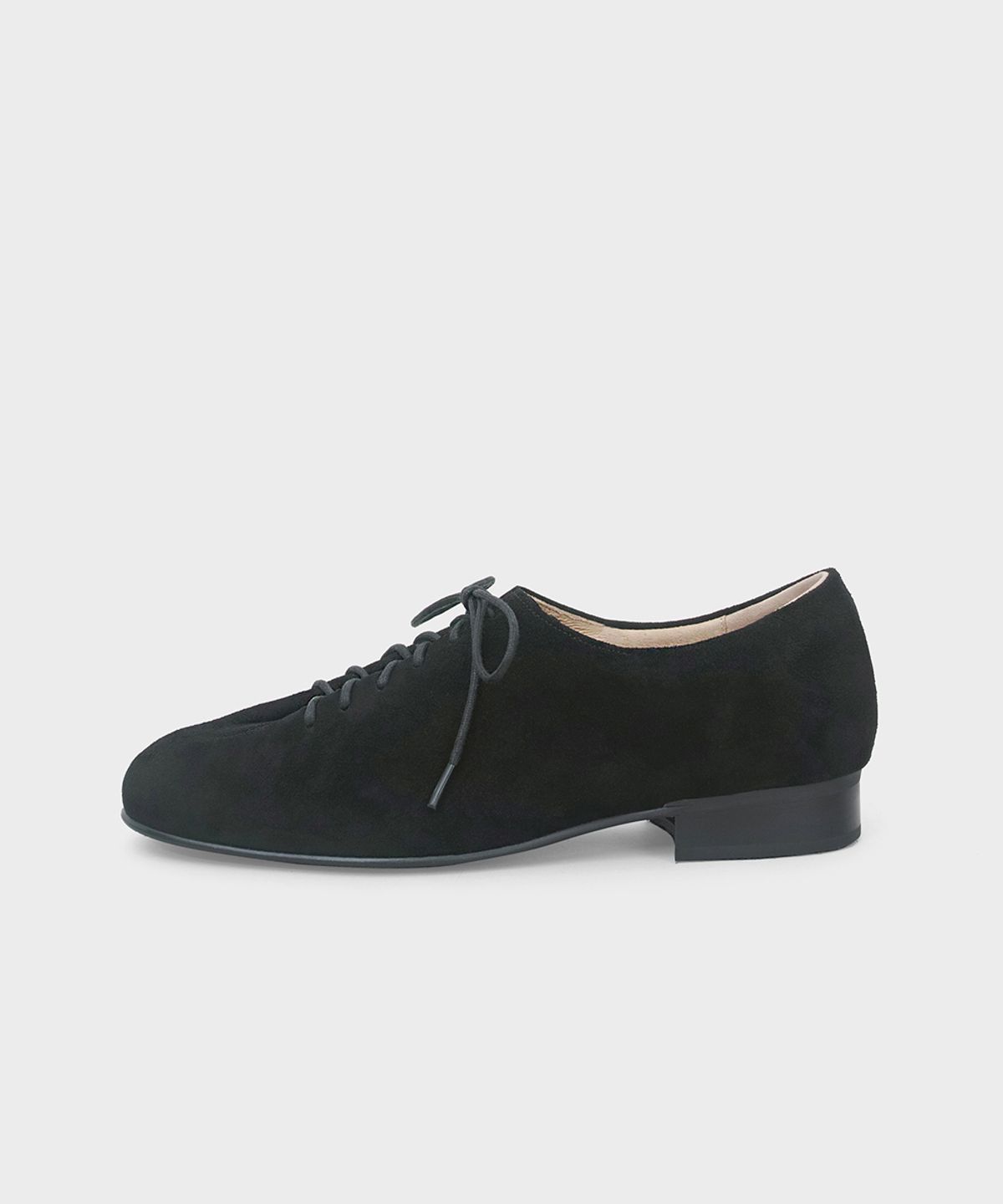 흰(HEENN) Folded Derby . Suede Black