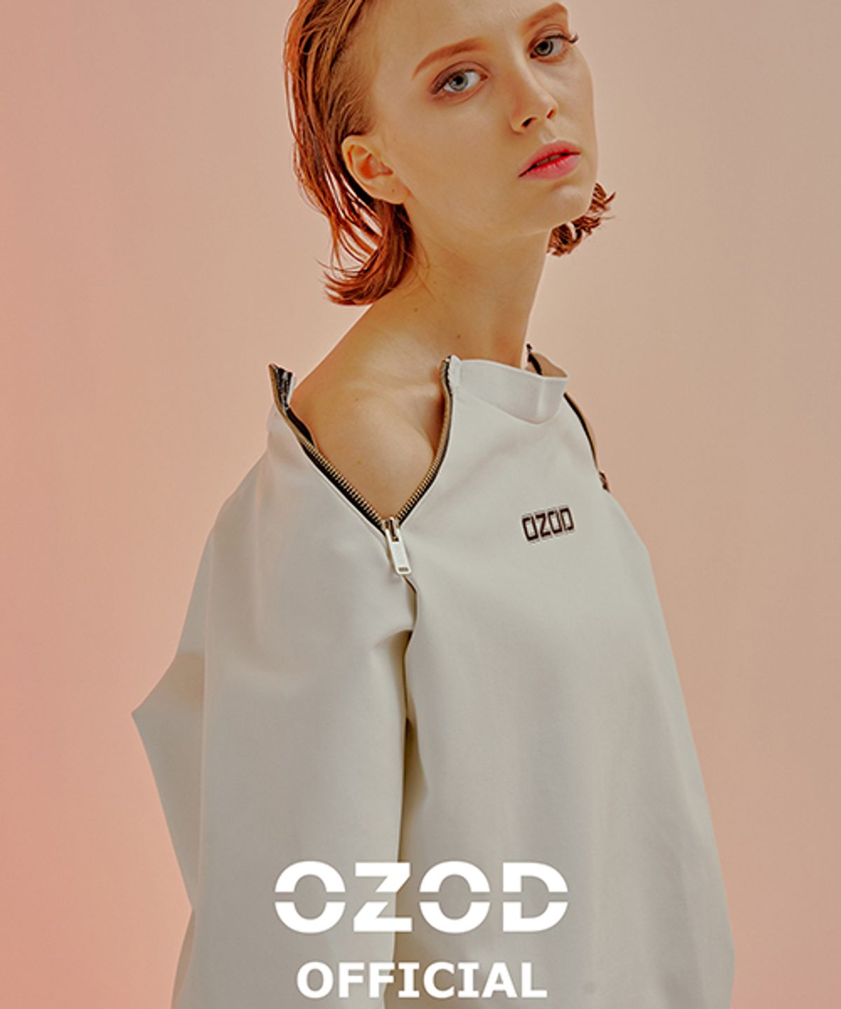 어져드(OZOD) 지퍼 맨투맨