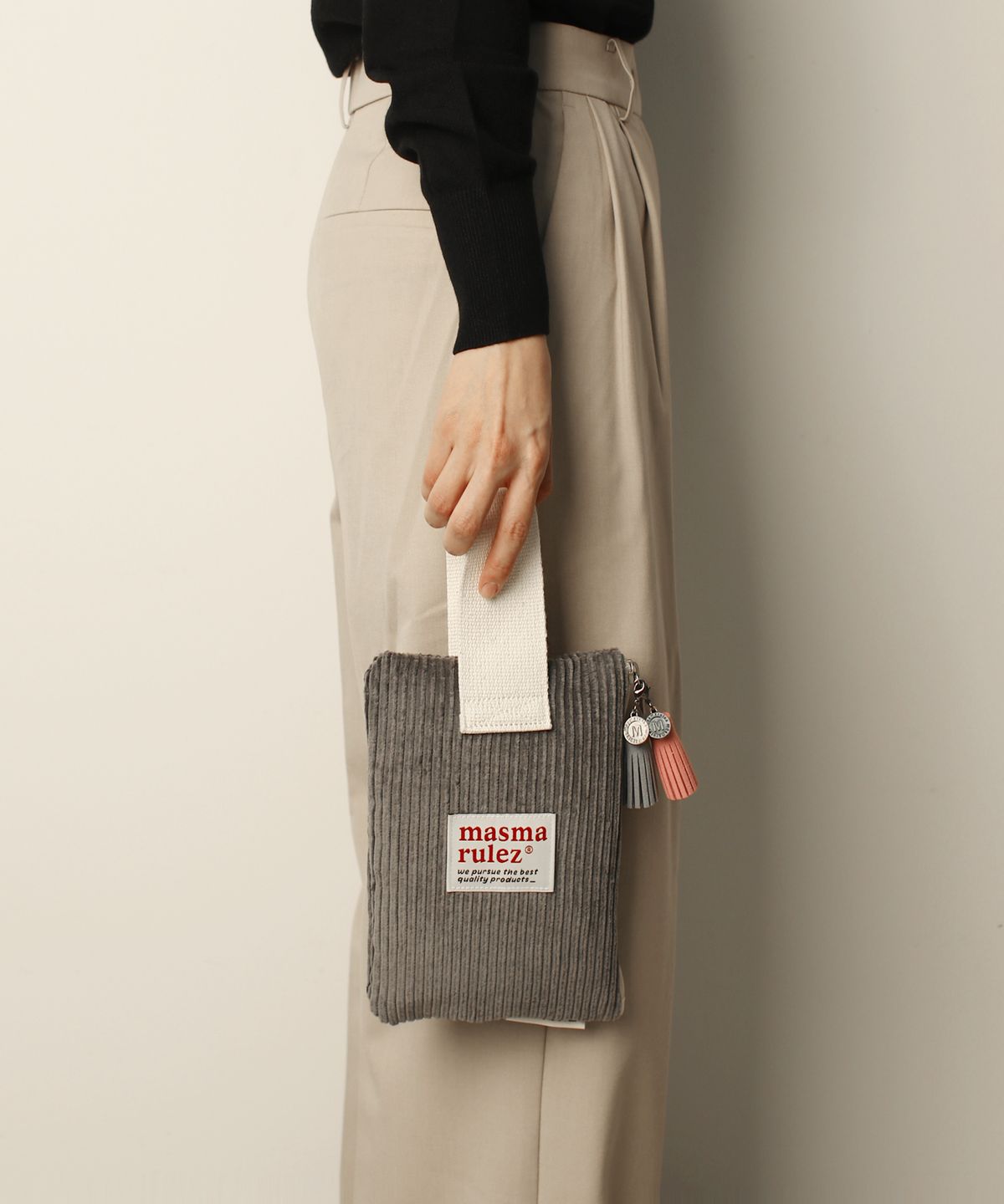 마스마룰즈(MASMARULEZ) Strap pouch _ 코듀로이 Gray