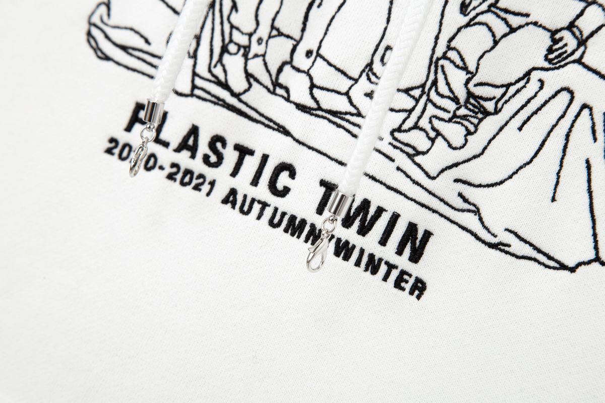 태우(TAEWOO) Plastic twin Embroidery Hoodie White