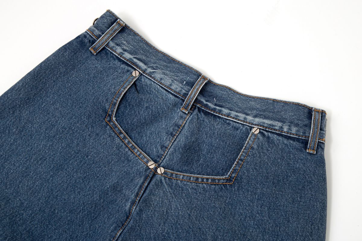 태우(TAEWOO) Deconstructed Denim Jean Indigo