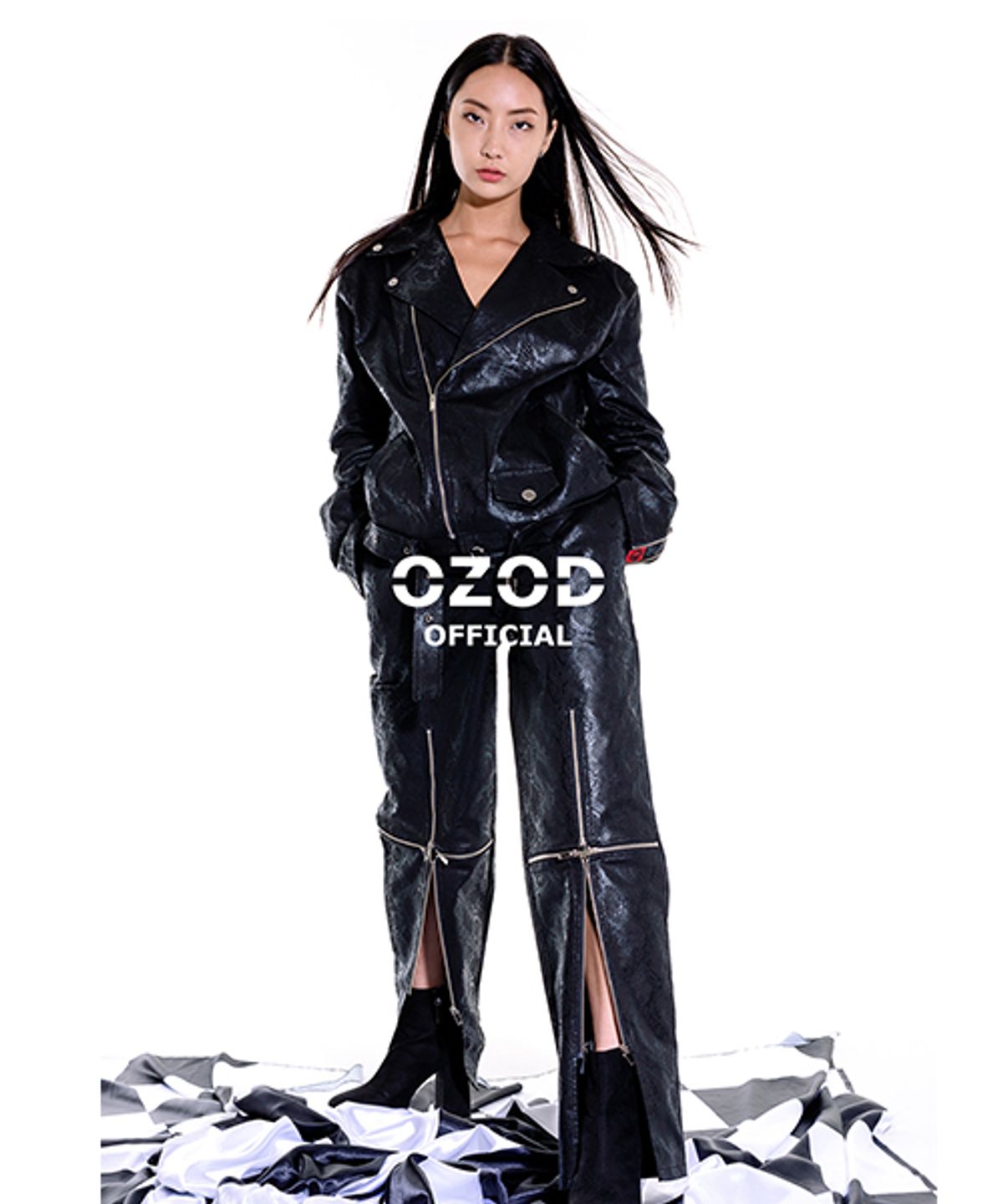 어져드(OZOD) 파이톤 지퍼팬츠_검정