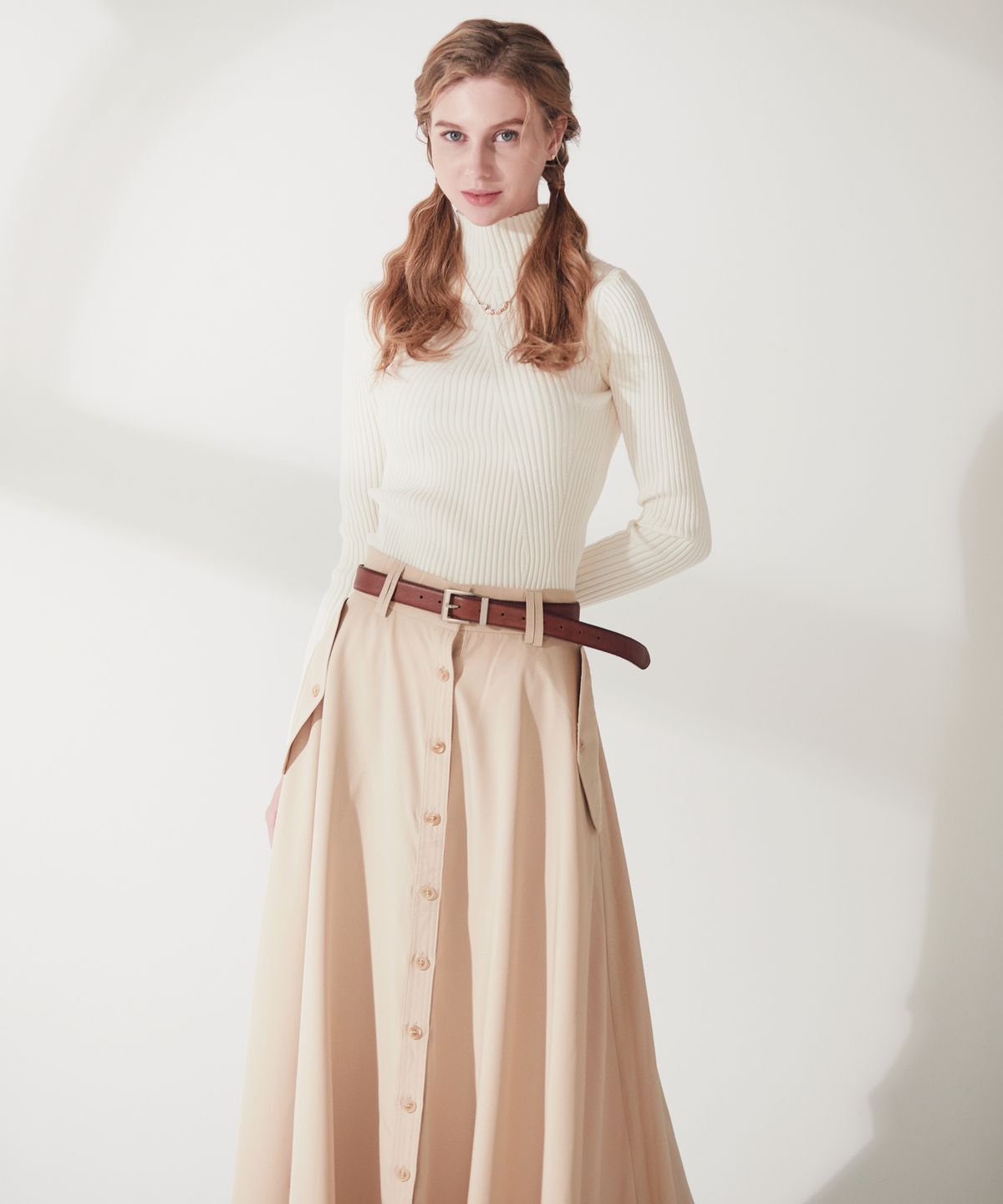 엔오티(NOT) Extra wide beige long Skirt