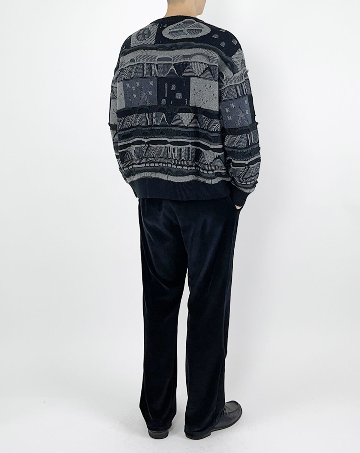 에이메이드(A MADE) 패턴 믹스 오버핏 니트 스웨터 (블랙그레이)