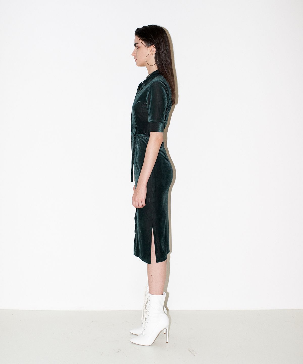 채뉴욕(CHAENEWYORK) Front open velvet dress [Green]