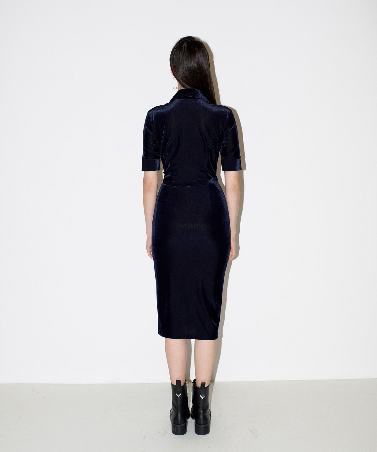 채뉴욕(CHAENEWYORK) Front open velvet dress [Navy]