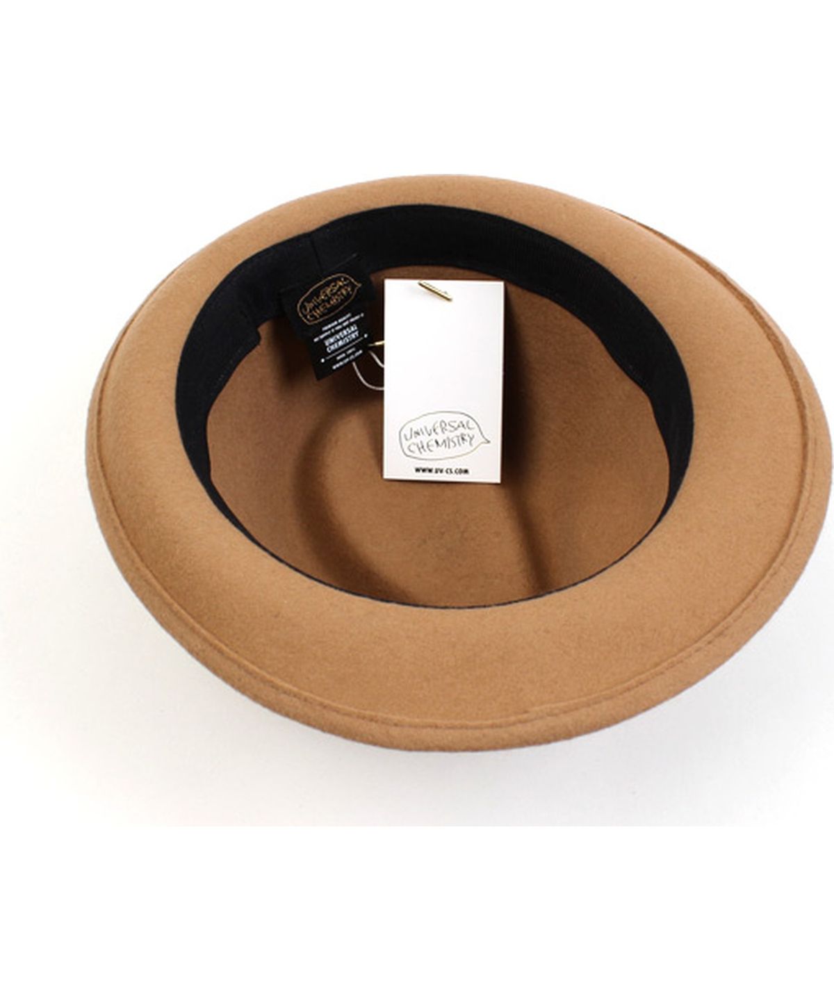 유니버셜 케미스트리(UNIVERSAL CHEMISTRY) BU Beige Short Wool Fedora 울페도라