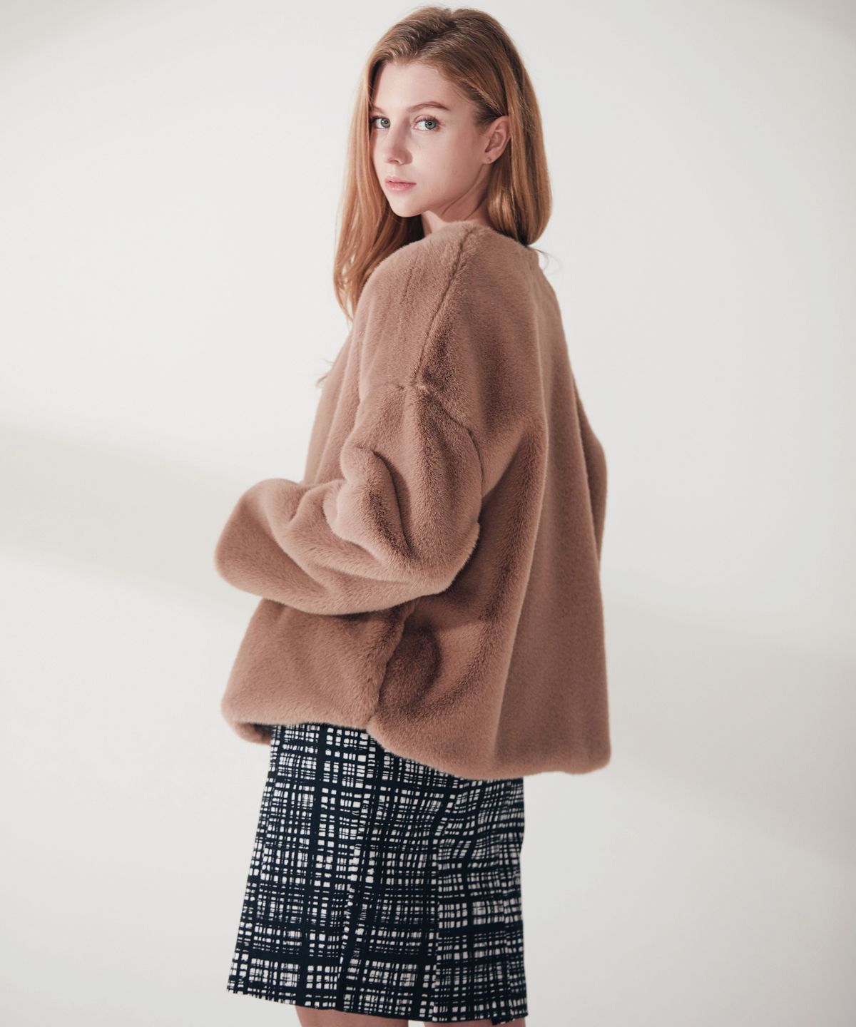 엔오티(NOT) Soft Fake Fur Single Jacket