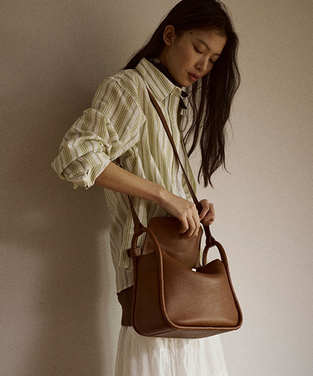 드메이커(DEMAKER) Dilly bag-caramel cafe