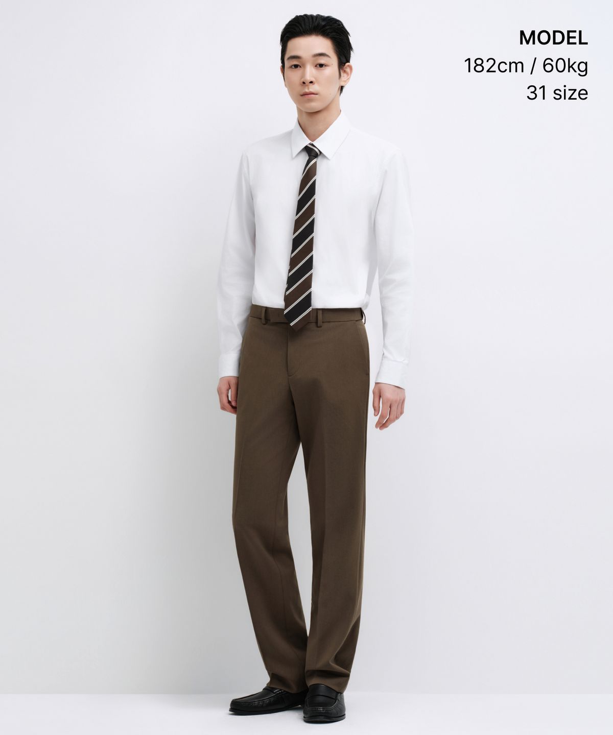 무신사 스탠다드(MUSINSA STANDARD) 세미 와이드 히든 밴딩 슬랙스 [브라운]