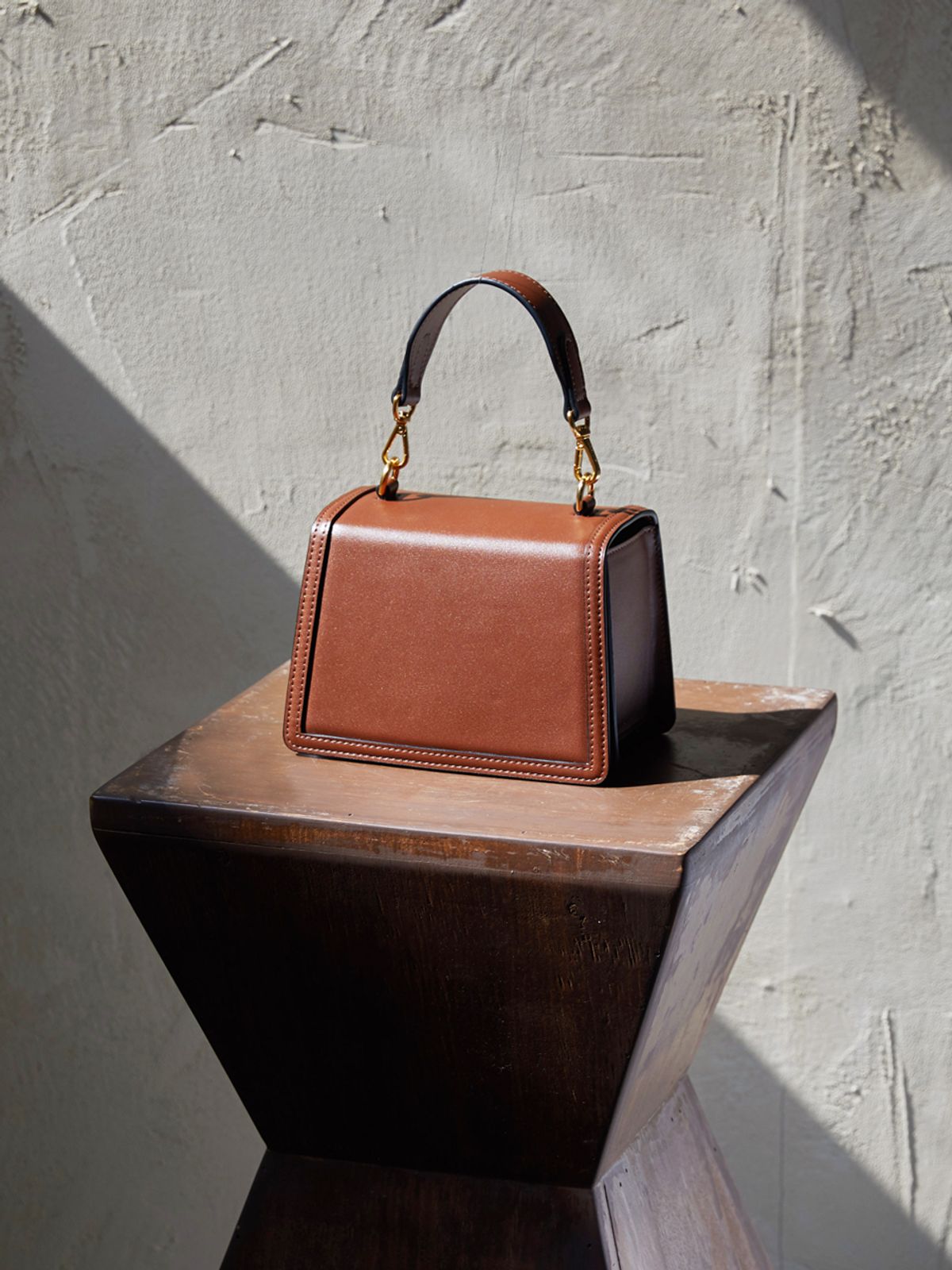 세미코드(SEMICODE) acode bag - line camel