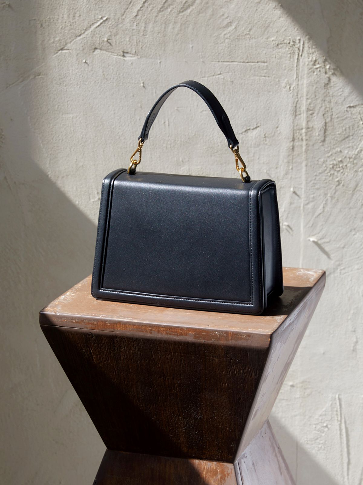 세미코드(SEMICODE) acode mid bag - line black