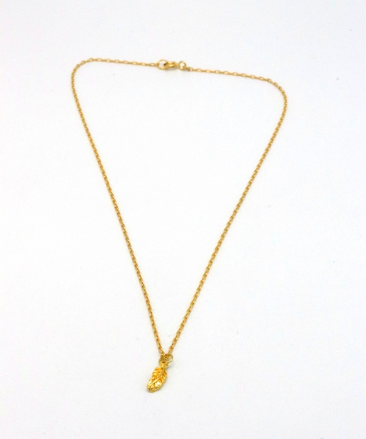 봉보(BONBEAU) Tiny leaf pendant point Necklace 나뭇잎 팬던트 골드 체인 목걸이