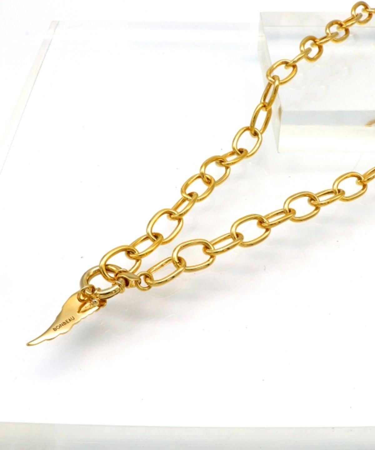 봉보(BONBEAU) Edge pendant bold chain Necklace  엔젤윙 팬던트 볼드 골드 체인 목걸이