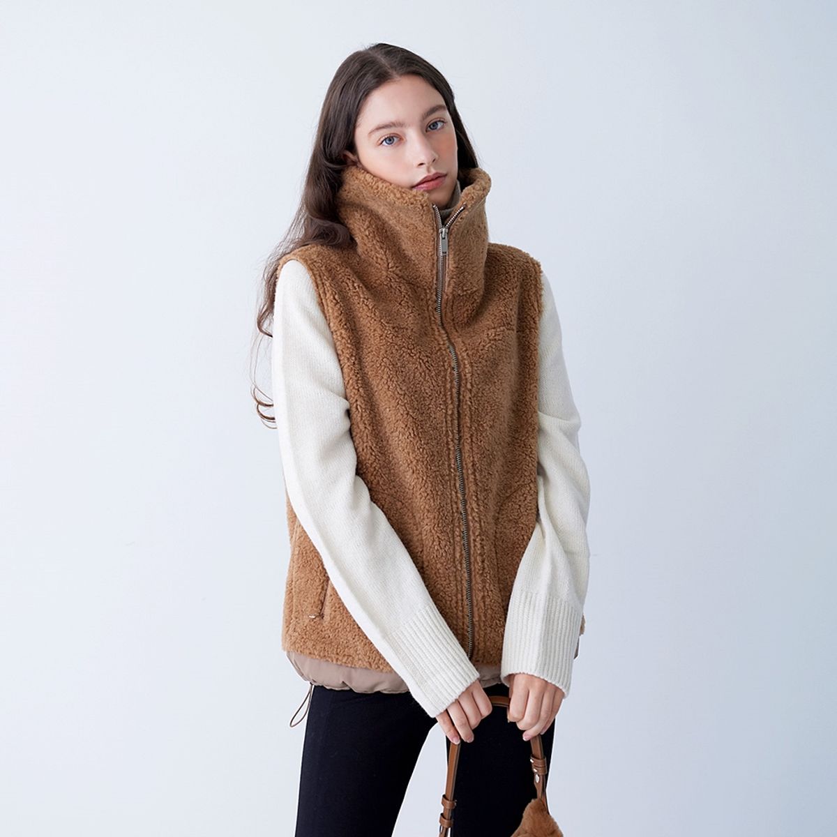 핀블랙(PINBLACK) BLOUSON STRING MUSTANG VEST CAMEL