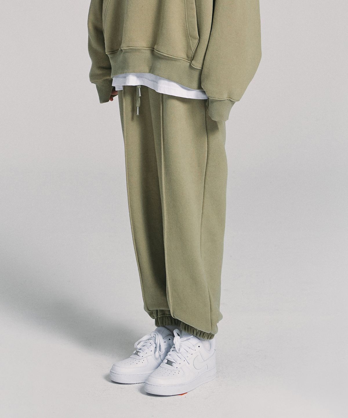 객(GAC) GAC JOGGER SWEAT PANTS khaki (기모)