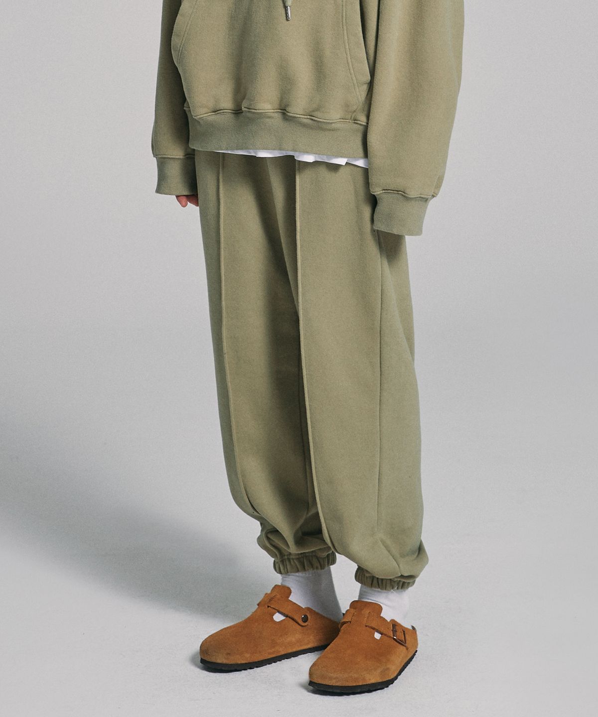 객(GAC) GAC JOGGER SWEAT PANTS khaki (기모)