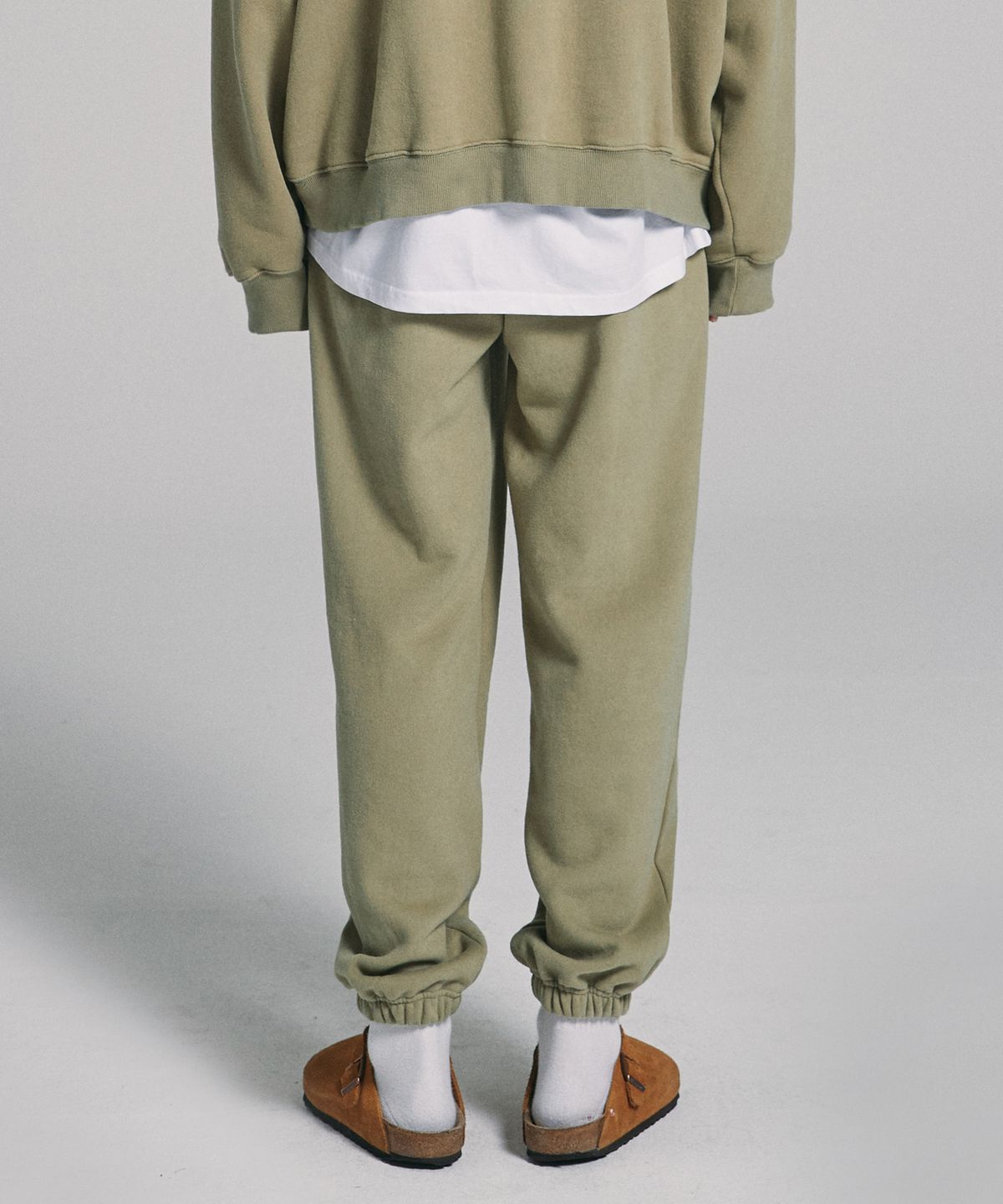 객(GAC) GAC JOGGER SWEAT PANTS khaki (기모)