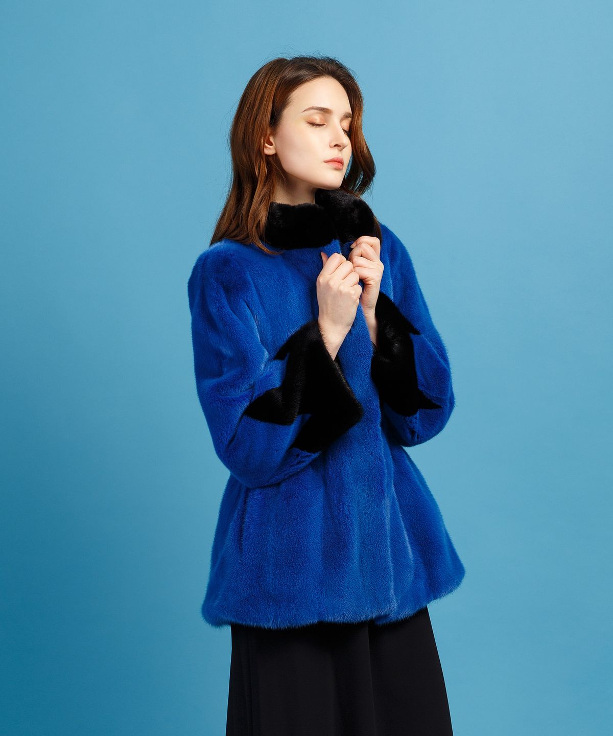 발로레나인(VALORE.9) 스크레치 하프 코트_SCRATCH HALF COAT