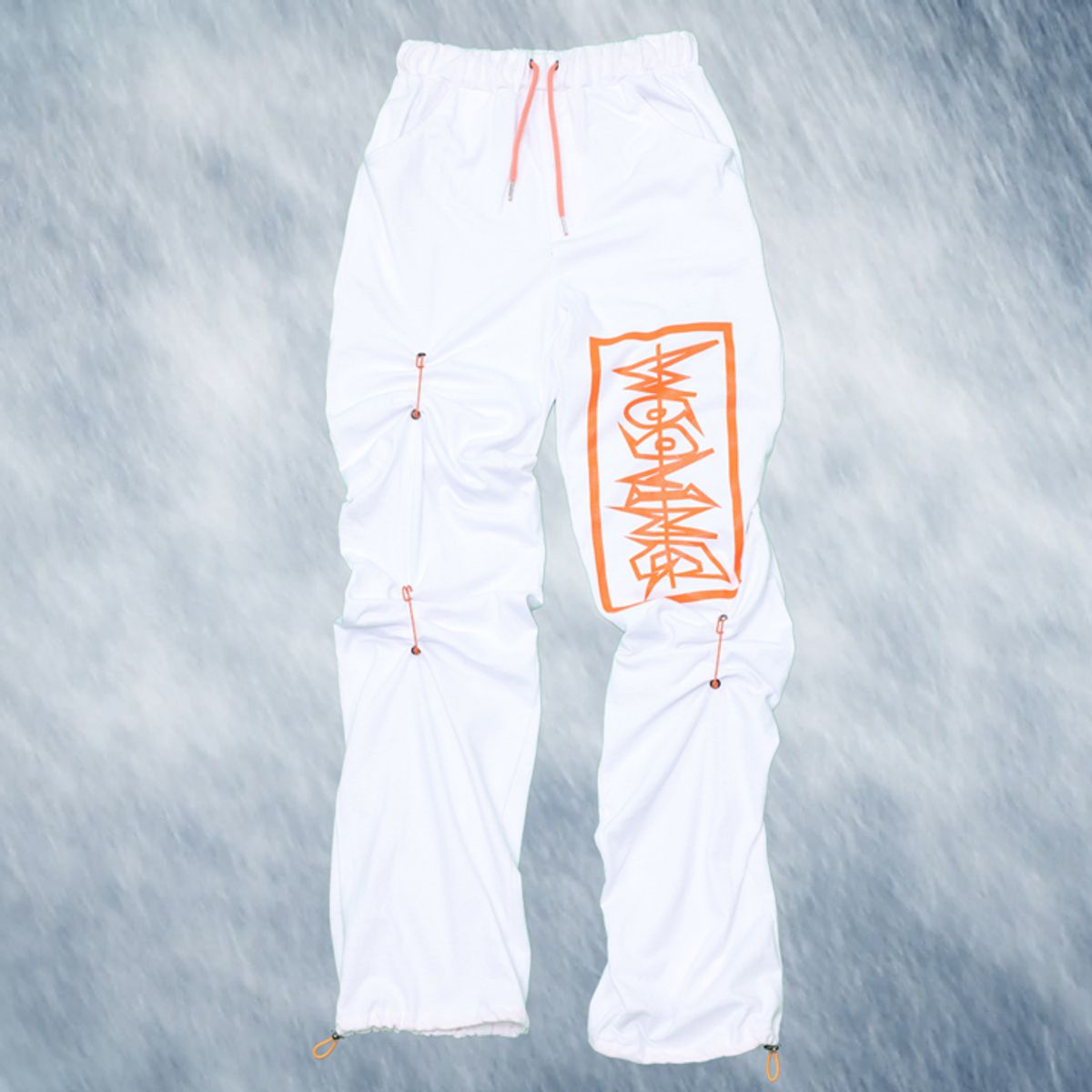 우빙(WOOVING) CREASE PIN PANTS (WHITE)