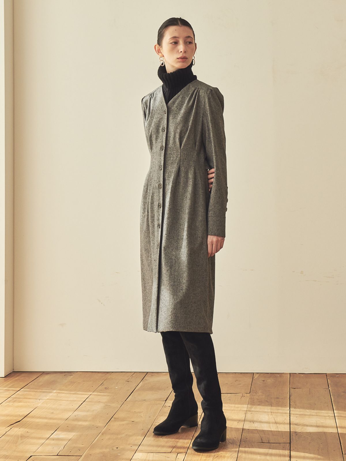 아쿠드(ACUD) V-NECK WOOL SHIRT DRESS_GREY