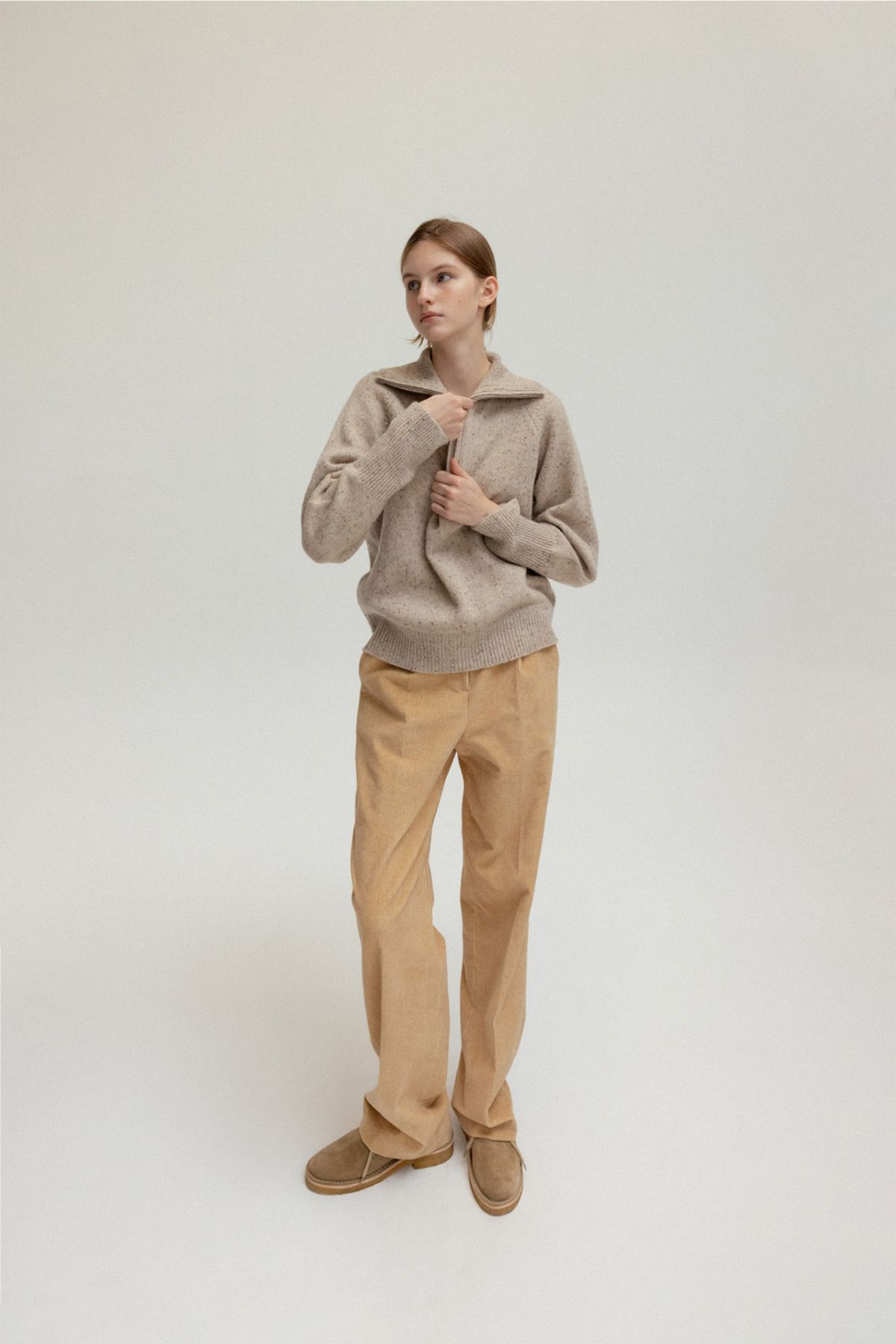 앤니즈(ANDNEEDS) Nep wool halfneck zip-up knit (beige)