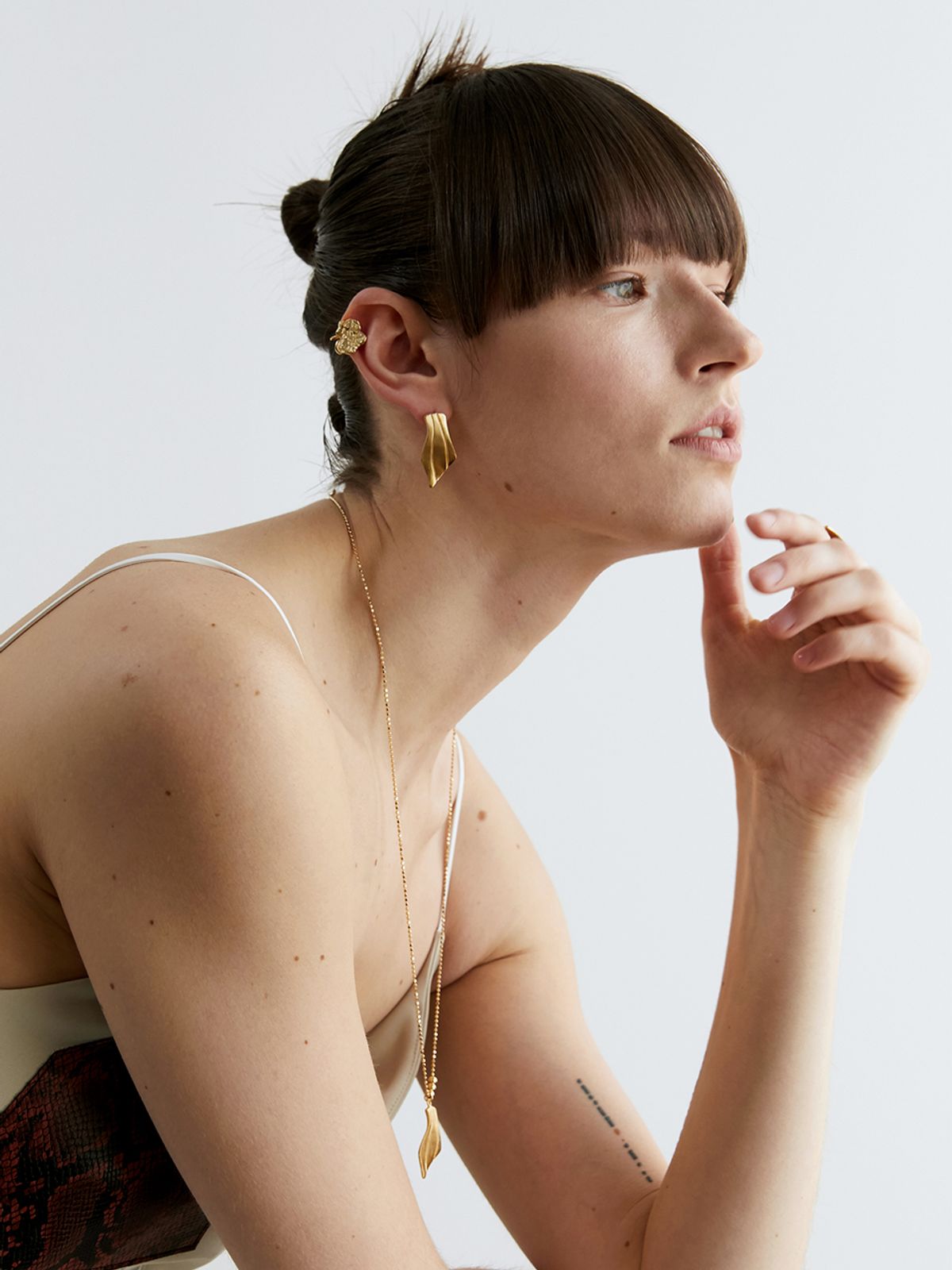 페이브(FAVV) refraction ear-cuff