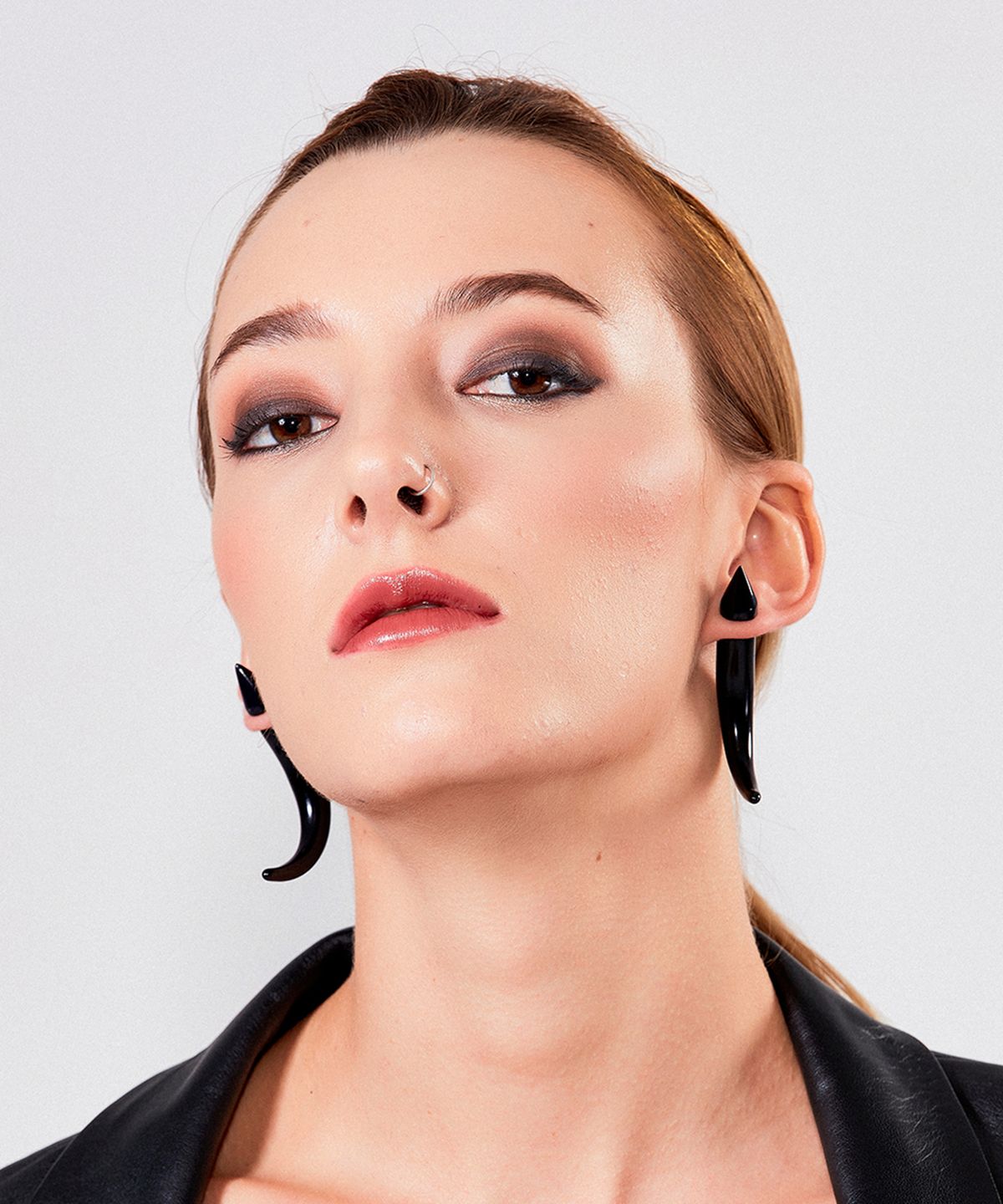 마이부(MY BOO) Horn piercing - black