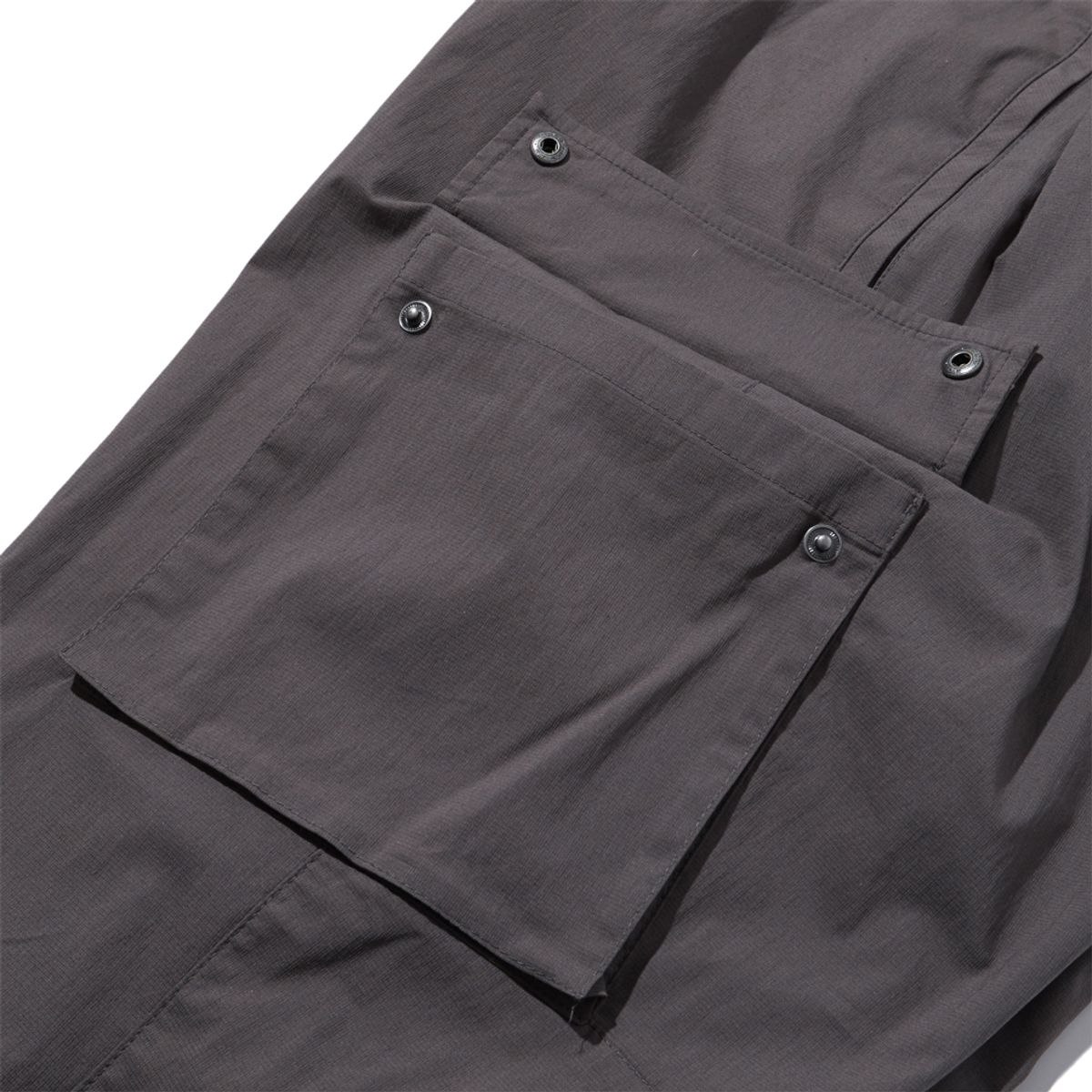 브라이언베리(BRIAN BERRY) CARGO STRING PANTS _CHARCOAL GREY