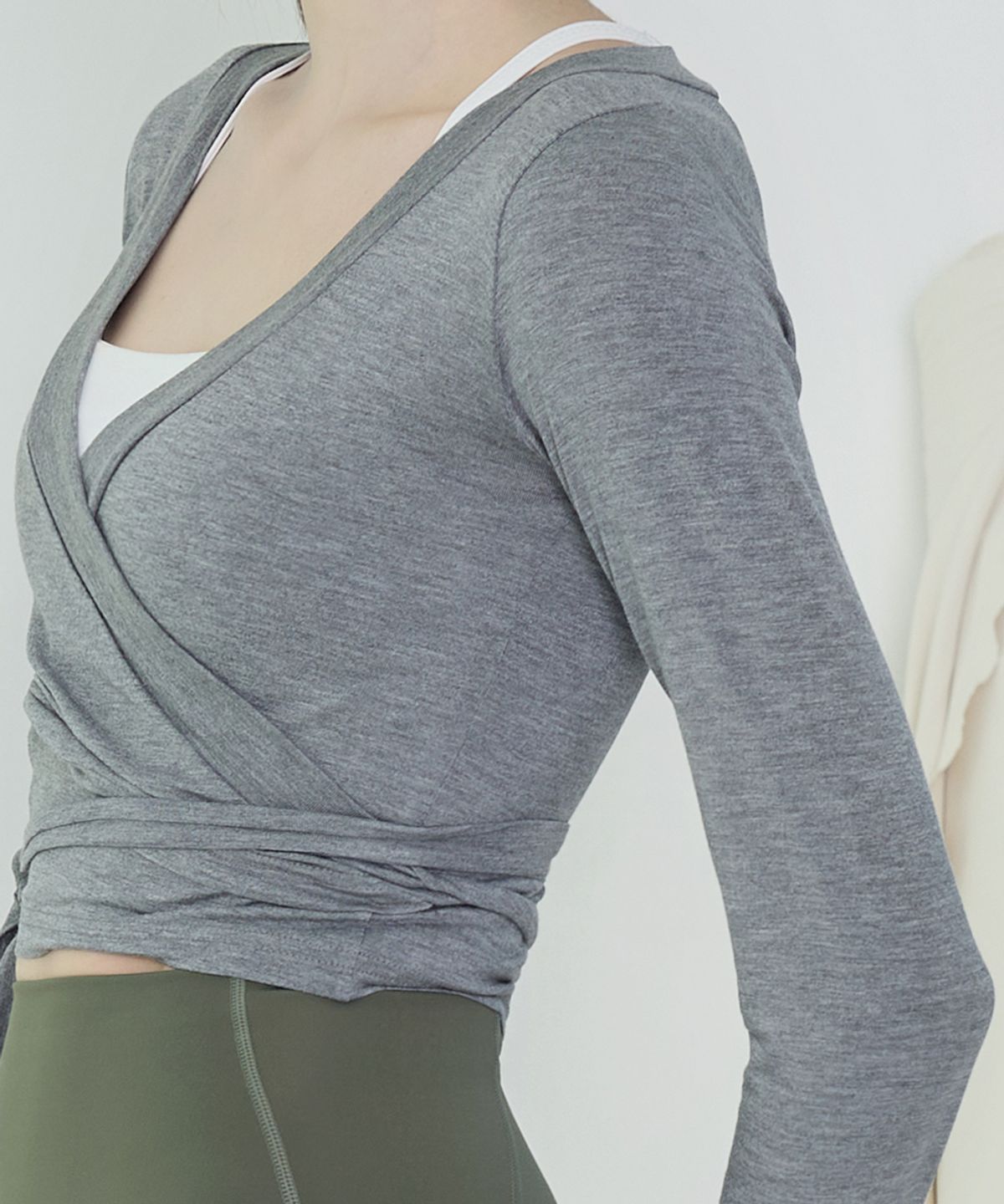 데비웨어(DEVIWEAR) 발레 스트랩 가디건 DEVI-T0048-그레이